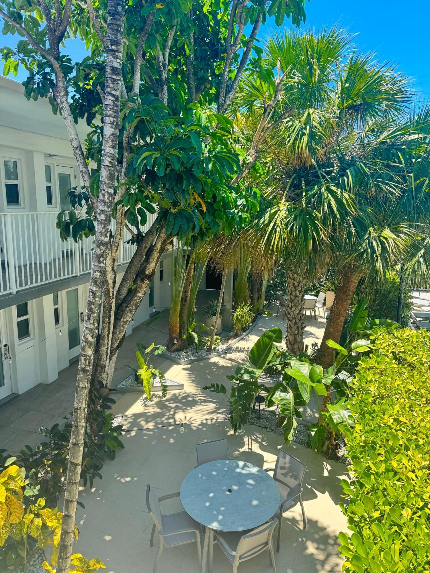 Park Royal Miami Beach Exterior photo
