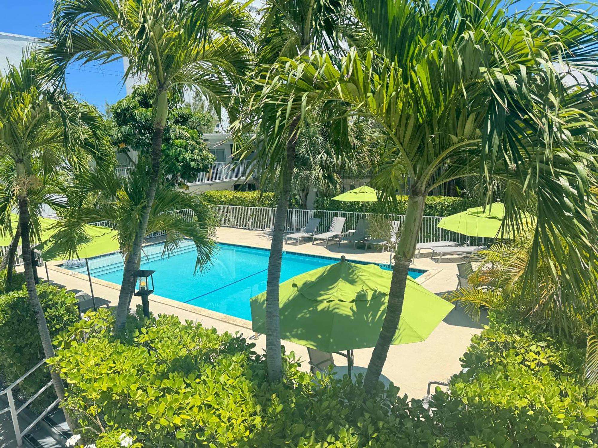 Park Royal Miami Beach Exterior photo